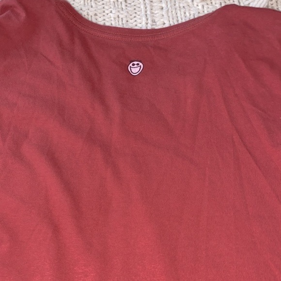 Life is Good T-shirt size small living on a pair rain boots print - Picture 5 of 6